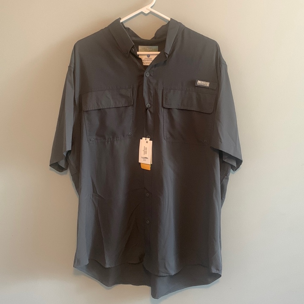 Men’s XL Ocean Coast Dark Grey Shirt Sleeve Shirt